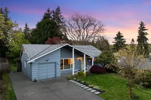2532 NE 108th Pl, Seattle, WA 98125 - Photo 1