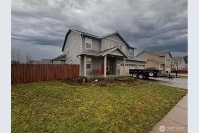 330 Cambridge Loop, Sedro Woolley, WA 98284 - Photo 1