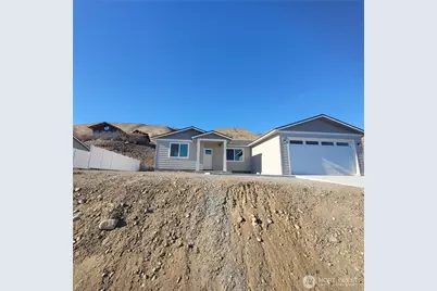 356 Ives, Pateros, WA 98846 - Photo 1