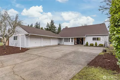 3215 Scenic Drive, Auburn, WA 98092 - Photo 1