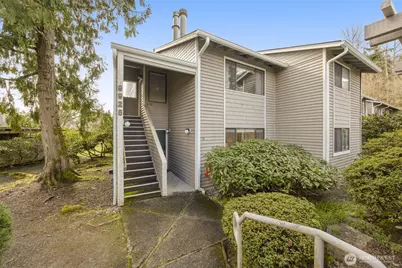 9926 NE 144th Lane #301, Kirkland, WA 98034 - Photo 1