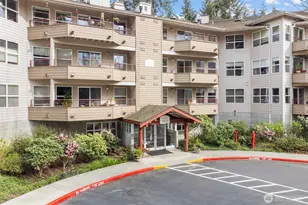 1822 152nd Ave NE, Bellevue, WA 98007 - Photo 1
