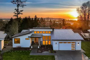 9687 Crest Dr, Blaine, WA 98230 - Photo 1