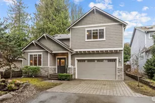 11739 Corliss Ave N, Seattle, WA 98133 - Photo 1