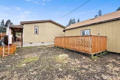 1910 2nd Avenue W, Bremerton, WA 98312 - Photo 1