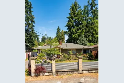 1320 S 131st Place, Burien, WA 98168 - Photo 1