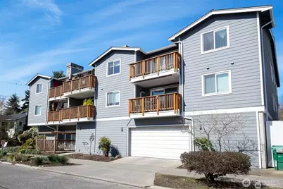 7000 Cleopatra Place NW #303, Seattle, WA 98117 - Photo 1