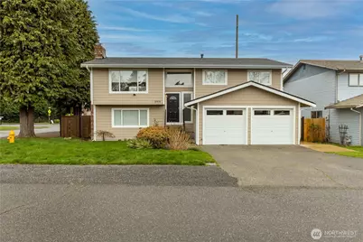 5919 99th Place NE, Marysville, WA 98270 - Photo 1