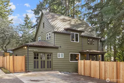 10740 Interlake Avenue N, Seattle, WA 98133 - Photo 1