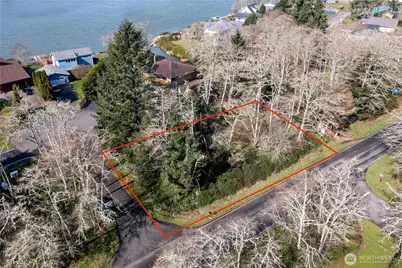 698 Fern Court SE, Ocean Shores, WA 98569 - Photo 1