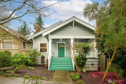 1617 33rd Avenue, Seattle, WA 98122 - Photo 1