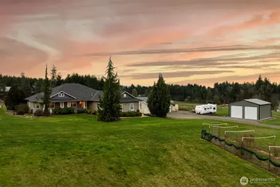37201 NW 29th Avenue, La Center, WA 98629 - Photo 1
