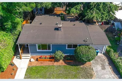 2300 NE 8th Place, Renton, WA 98056 - Photo 1