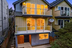 3411 21st Ave W, Seattle, WA 98199 - Photo 1