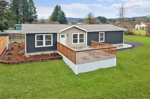 909 N 1st St, Pe Ell, WA 98572 - Photo 1