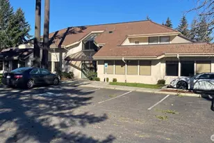 365 118th Ave SE, Bellevue, WA 98005 - Photo 1