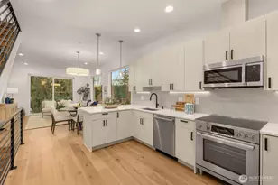 12705 NE 144th St, Kirkland, WA 98034 - Photo 1