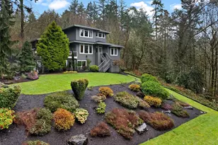 9811 Ridgeway Dr, Gig Harbor, WA 98332 - Photo 1