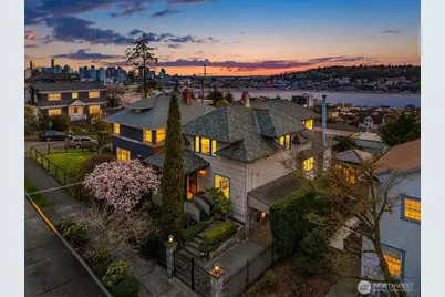 2307 Broadway E, Seattle, WA 98102 - Photo 1