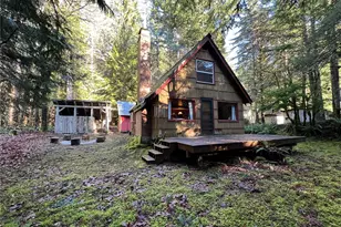 52103 SE 496th Pl, Enumclaw, WA 98022 - Photo 1