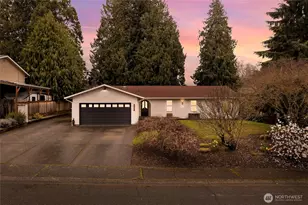 8924 NE 191st Pl, Bothell, WA 98011 - Photo 1