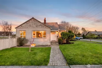 819 K Avenue, Anacortes, WA 98221 - Photo 1