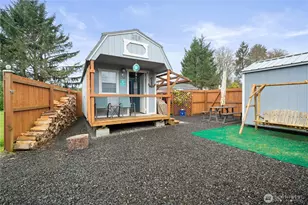 879 Magellan Ave NE, Ocean Shores, WA 98569 - Photo 1