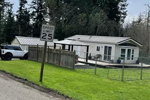 32 S Duquesne Ave, Port Townsend, WA 98368 - Photo 1