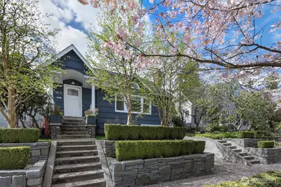 719 35th Avenue, Seattle, WA 98122 - Photo 1