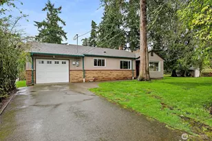 1105 21st St SW, Puyallup, WA 98371 - Photo 1