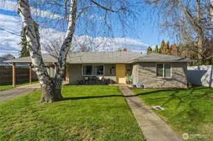 1557 J St, Walla Walla, WA 99362 - Photo 1