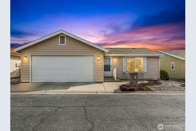 1849 Heritage Drive, Wenatchee, WA 98801 - Photo 1