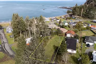 42 Fisherman St, Clallam Bay, WA 98326 - Photo 1
