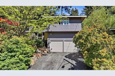 3754 NE 194th Street, Lake Forest Park, WA 98155 - Photo 1