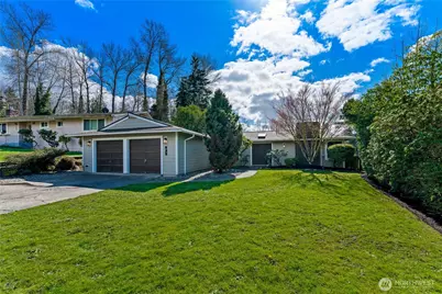 925 Valley Place, Kent, WA 98031 - Photo 1