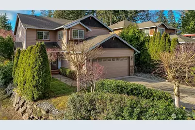 725 N 198th Street, Shoreline, WA 98133 - Photo 1