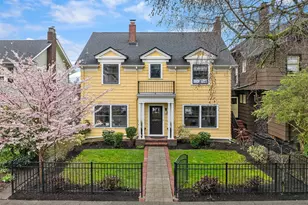 5260 18th Ave NE, Seattle, WA 98105 - Photo 1