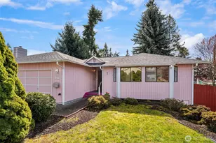 2426 198th Pl SW, Lynnwood, WA 98036 - Photo 1
