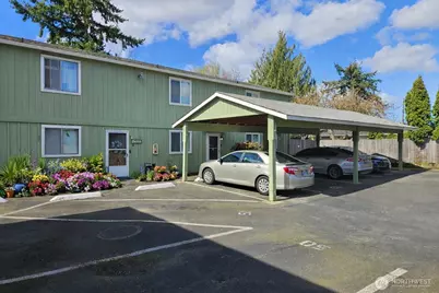 10318 15th Avenue Ct E, Tacoma, WA 98445 - Photo 1