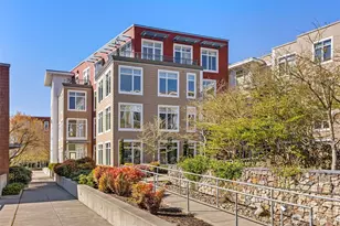 180 Harbor Square Loop NE, Bainbridge Island, WA 98110 - Photo 1