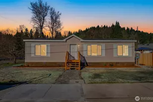 201 Albert St, Wilkeson, WA 98396 - Photo 1