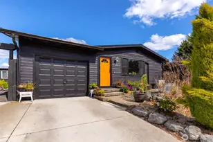 12802 SE 202nd Pl, Kent, WA 98031 - Photo 1
