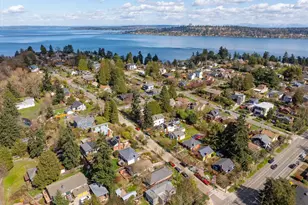 4225 46th Ave S, Seattle, WA 98118 - Photo 1