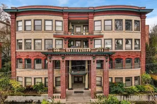 626 13th Ave E, Seattle, WA 98102 - Photo 1