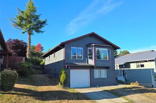 1812 W 12th St, Port Angeles, WA 98363 - Photo 1