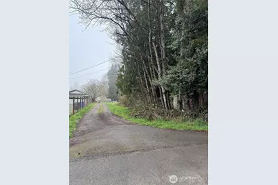 3320 13th St SW, Puyallup, WA 98373 - Photo 1