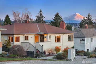 10850 Marine View Drive SW, Seattle, WA 98146 - Photo 1