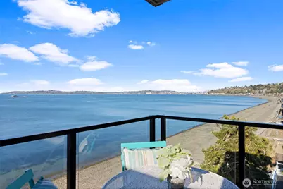 3051 Alki Avenue SW #C, Seattle, WA 98116 - Photo 1