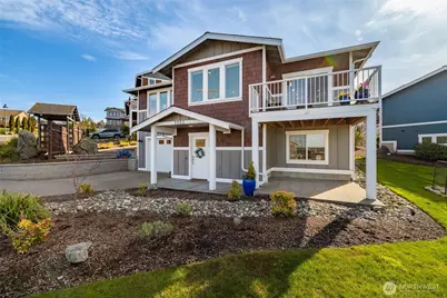 3903 Isle Way, Anacortes, WA 98221 - Photo 1