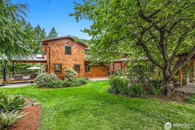 6450 NE Brigham Road, Bainbridge Island, WA 98110 - Photo 1